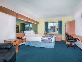 Microtel Inn&suites Hotel Tomah